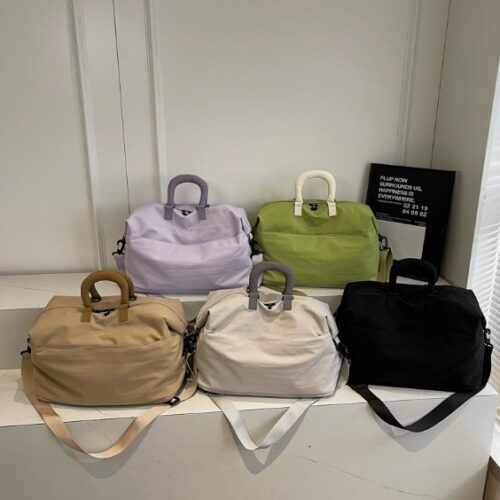 hero image beis weekender bag